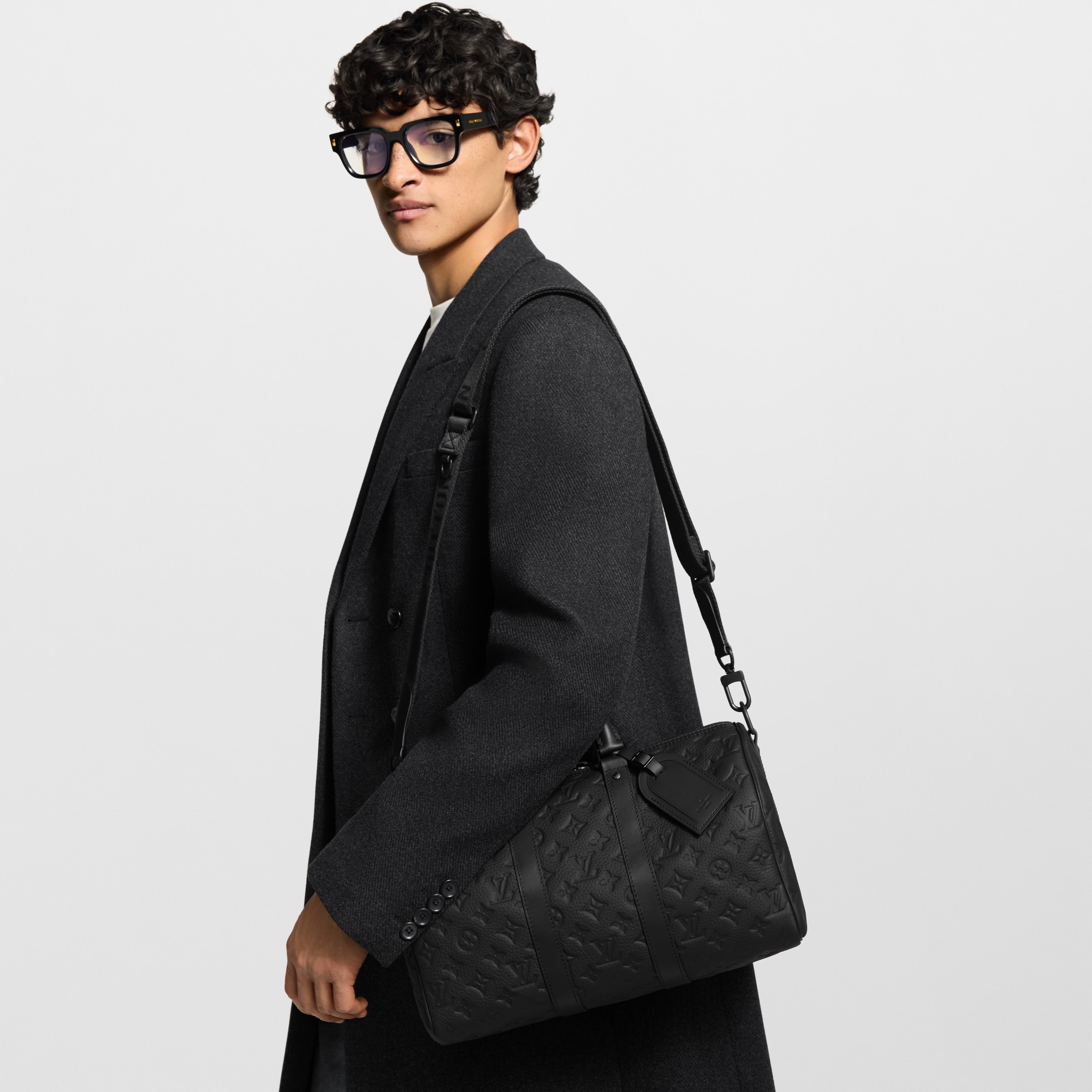 新品 LOUIS VUITTON Keepall 35 定価¥438,900 新品 LOUIS VUITTON Keepall 35 定価¥438,900